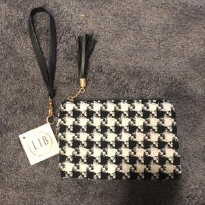Houndstooth Tweed Zipper Wristlet Clutch